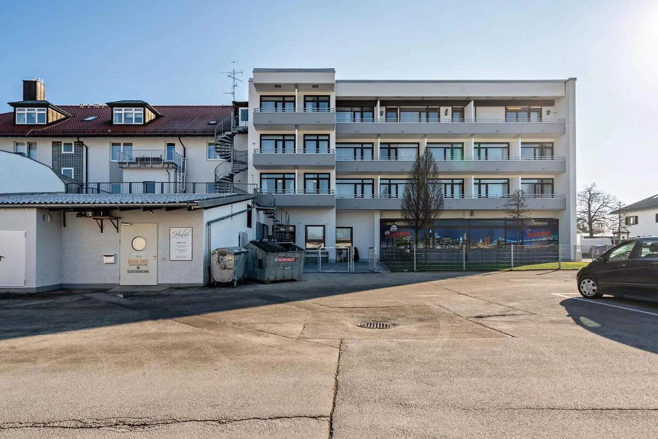 Huber Living Basic 302 Apartment Germering